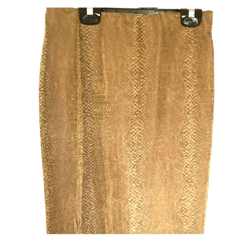 Younique Clothing Women’s Skirt Size L